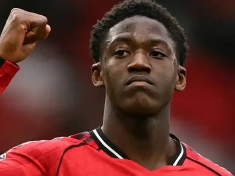 Carrick hết lời ca ngợi Mainoo sau trận thắng Brentford