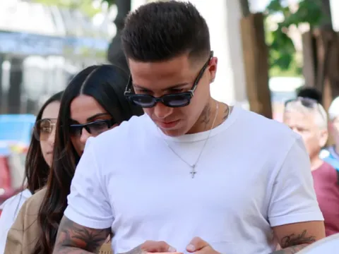 Tương lai Enzo Fernandez bị nghi ngờ sau chuyến đi tới Madrid