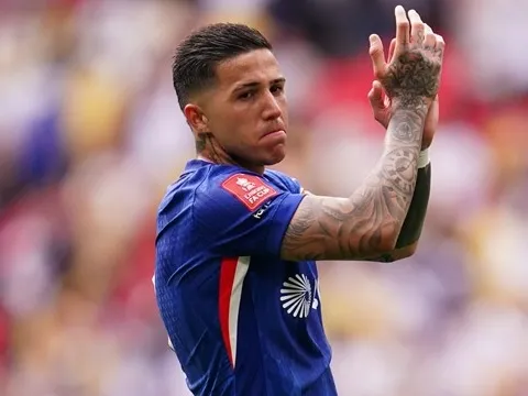 Enzo Fernandez chốt hai yêu cầu để tiếp tục gắn bó với Chelsea