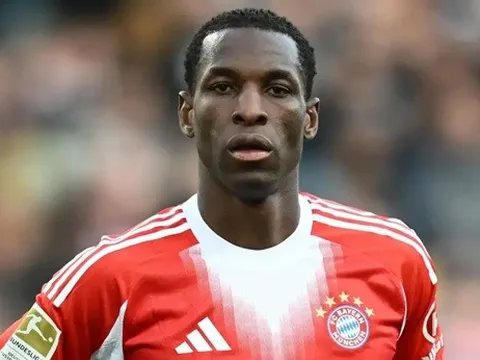 Newcastle dập tắt tin đồn chiêu mộ Nicolas Jackson