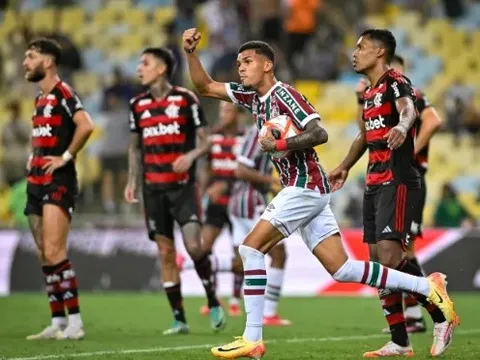 Barcelona được mời chào chiêu mộ Riquelme Felipe với giá 7 triệu euro