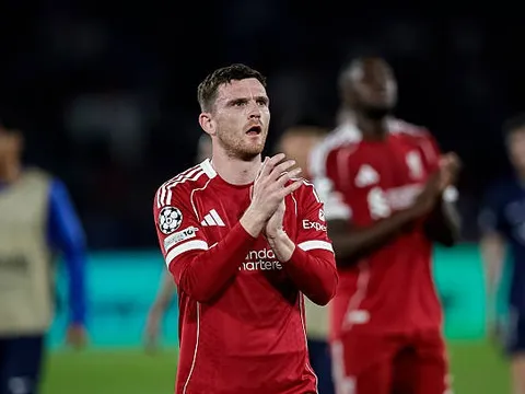 Liệu có cú "quay xe" nào cho Robertson ở Liverpool?