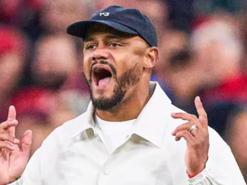 Kompany tin Bayern sẽ lật đổ nhà vua PSG ngay tại Paris