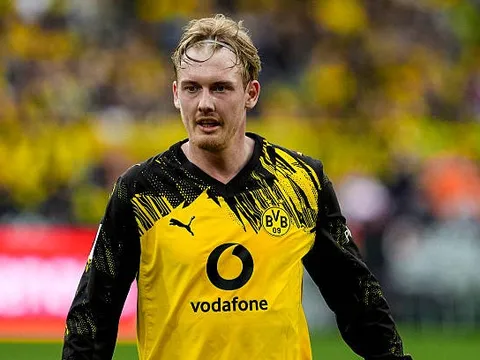Romano đính chính vụ Man Utd theo đuổi Julian Brandt