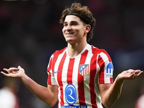 Simeone không bất ngờ khi Arsenal theo đuổi Alvarez