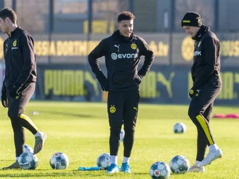 Jadon Sancho chốt khả năng gia nhập Man Utd