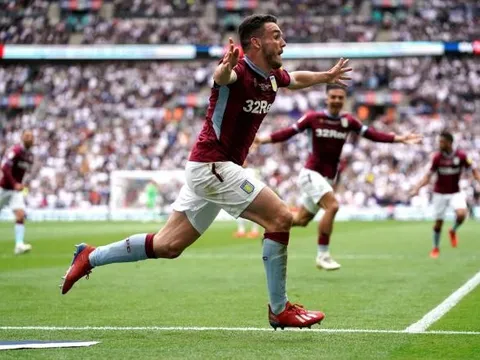 "Mua ngay" - fan Quỷ đỏ phát cuồng với sao Aston Villa