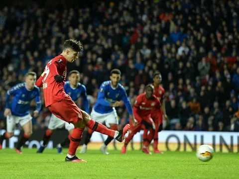 CĐV Man City: "Cảm ơn vì anh đã không đến, chúng tôi đã có Phil Foden"