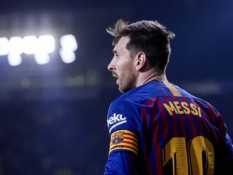 Đã đến lúc, Sanchez nên biết quyết định thế nào với tương lai ở MU