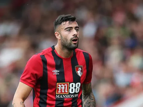 Bất ngờ với cầu thủ 'đánh chặn' tốt nhất Premier League