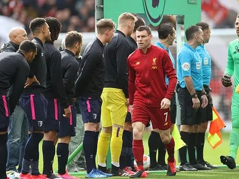 Lo sợ Corona, sao Liverpool có hành động khiến NHM "chết cười"