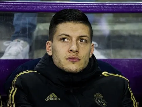 "Của nợ" Real Madrid công khai xin lỗi trước người dân quê nhà