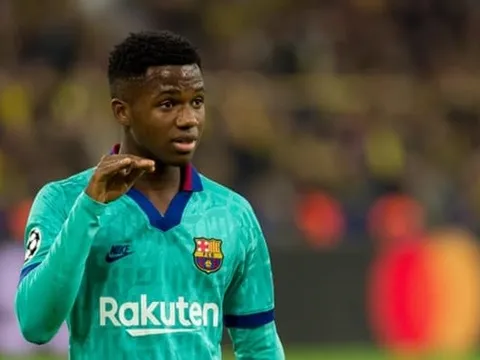 Fan Barca đe dọa kẻ chiếm chỗ thần đồng: "Cút ra và tiếp tục chơi Play Station đi!"