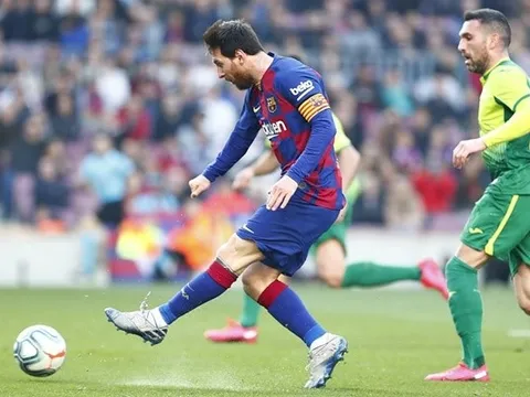 Messi hóa "thánh", lập poker hủy diệt đối thủ