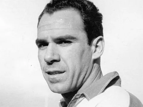 Sợ mất Lautaro Martinez, Inter Milan muốn đưa 'sát thủ' khỏi Old Trafford