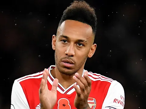 "Tôi sẽ nói giúp Arsenal dự C1, rồi cậu sẽ được ra đi theo dạng tự do"