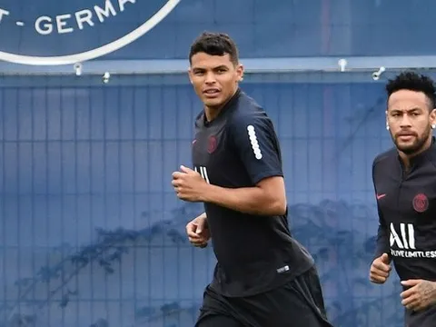 PSG chia tay biểu tượng tuyến ba, Arsenal và Tottenham lại đối đầu