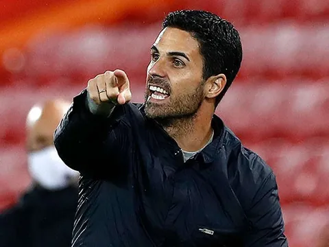 "Không có chuyện Arsenal sẽ lọt vào Top 4"