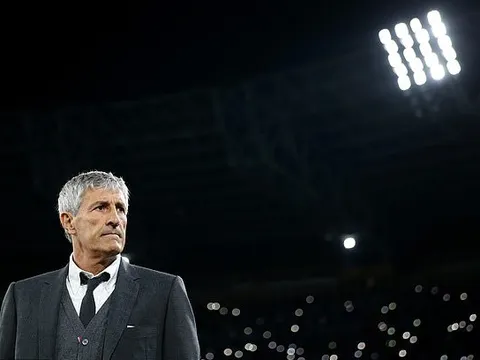 'Không phải HLV, đó mới là vấn đề của Barcelona'