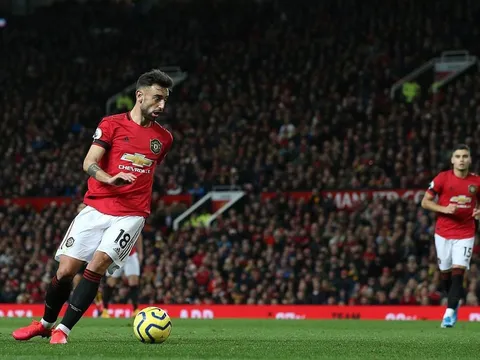 Là vàng thật, 'bom tấn' của Man Utd sợ gì lửa