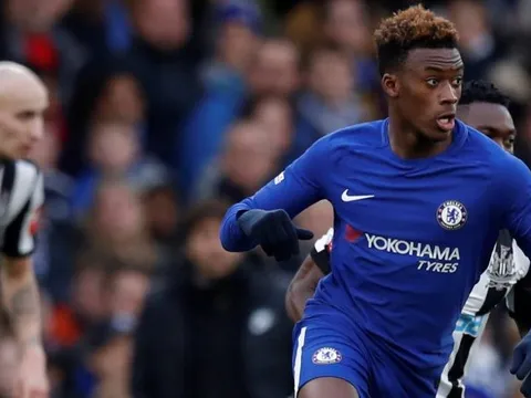 3 điều mà Chelsea có thể làm để giữ chân "viên ngọc thô" người Anh