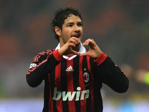 30 sao dưới 20 tuổi đắt đỏ nhất mọi thời đại: Rooney thứ 11, Haaland thứ 22