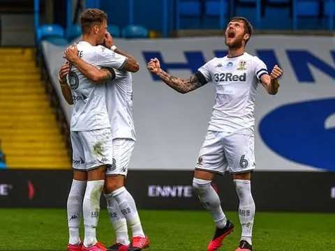 CHÍNH THỨC! Phù thủy Bielsa quá hay, Leeds United trở lại Premier League