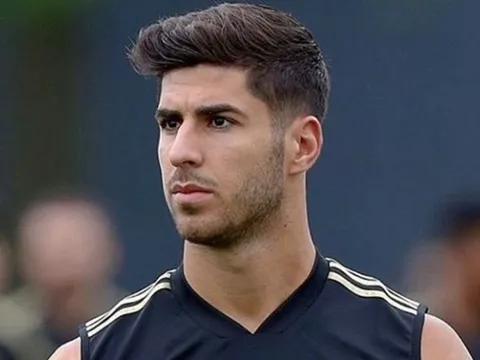 Có thể chia tay mùa giải sớm, sao Real phát biểu đầy thương cảm trên MXH