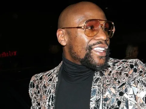 Mayweather và tham vọng làm ông chủ tại Premier League