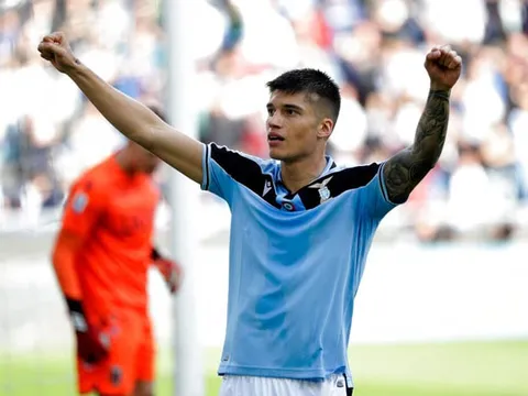 FIFA "chơi lớn" giúp WHO chống lại Corona