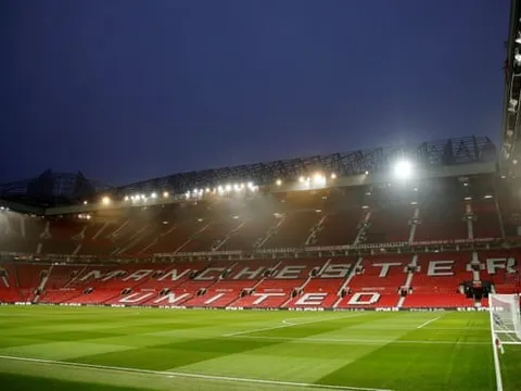 Old Trafford sắp thêm ghế cho NHM