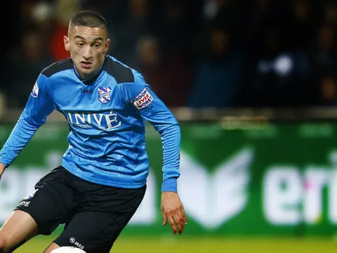 Đội bóng của Văn Hậu bỗng dưng có tiền nhờ Chelsea