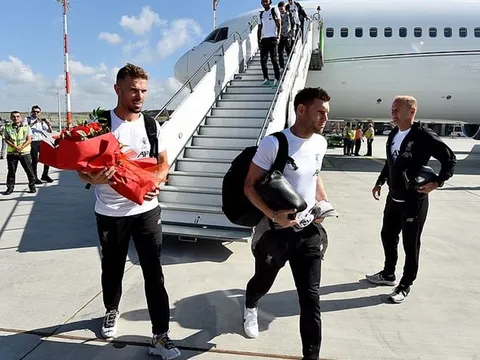 Liverpool có mặt tại Thổ Nhĩ Kỳ, quyết tâm giành Siêu cúp châu Âu