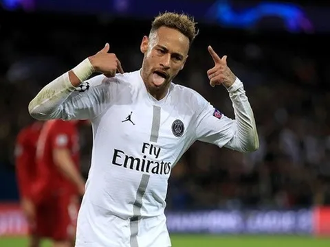 Ham rê dắt như Traore & Zaha, nhưng vẫn thua Messi và...