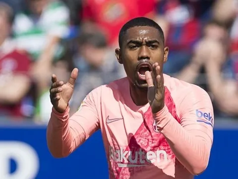 Chưa "chừa" vụ Suarez, Arsenal tiếp tục mượn "hàng thải" của Barca