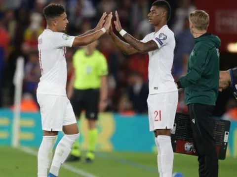 4 lí do Man Utd phải mua cho bằng được Jadon Sancho