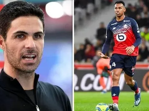 "4 trung vệ đó sẽ rời Arsenal"