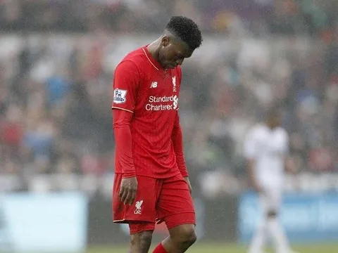 Nguy cơ lãnh thêm 'đòn', đây là cách cựu sao Liverpool phản ứng