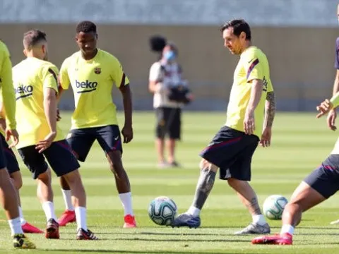Messi lập siêu phẩm, Barca tràn trề tự tin trước ngày tái xuất