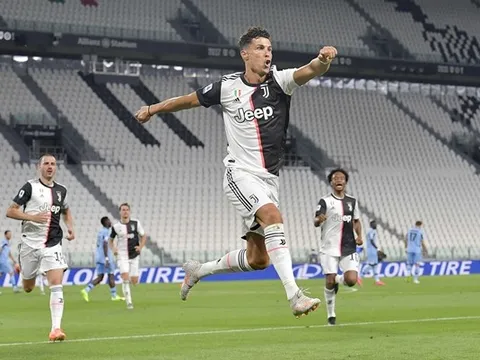 Juve thắng trận, Sarri chỉ ra điều đặc biệt ở Ronaldo