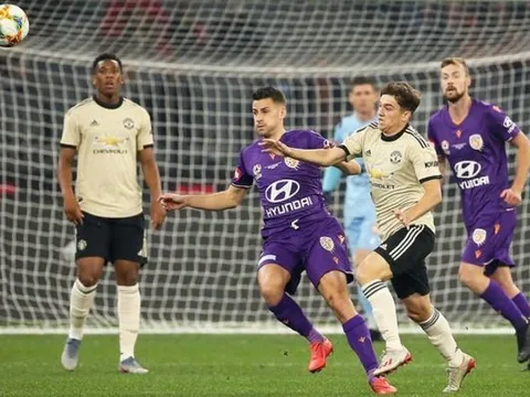 Nhìn QBV thế giới sa sút, Perez quyết đem về "con quỷ" của Solsa