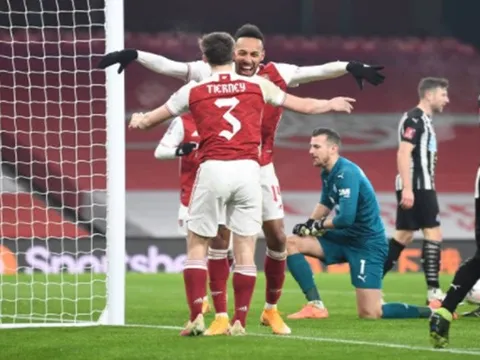 5 điểm nhấn Arsenal 2-0 Newcastle: Kịch tính muộn màng và lời khẳng định của dàn sao trẻ