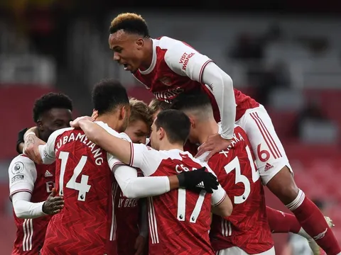 5 điểm nhấn Arsenal 4-2 Leeds United: Hat-trick của Aubameyang