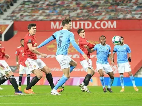 5 điểm nhấn sau trận Man Utd 0-2 Man City: Solskjaer nhớ một người