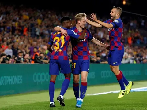 Trở lại bộ mặt đáng sợ, Barca nhấn chìm Valencia tại Camp Nou