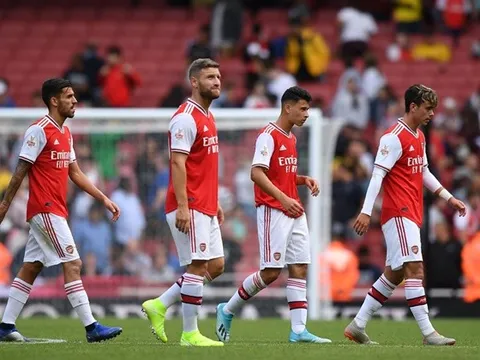 Quên 'bom tấn' Pepe đi, Arsenal giờ vẫn là công trường đầy ngổn ngang