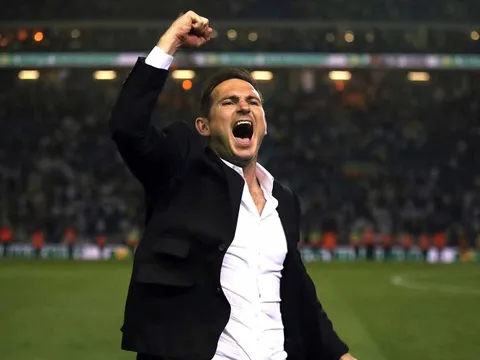 Frank Lampard trở lại Chelsea: Ai nói The Blues không có bản sắc?