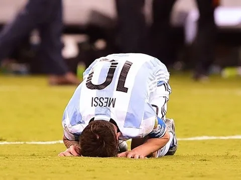 Góc nhìn: Yếu bóng vía như Argentina