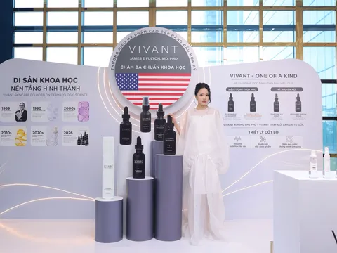 Từ đam mê thời trang đến bén duyên làm Content Creator của cô nàng Diệu Linh