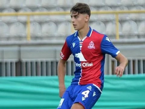 Thêm đại gia Anh theo dõi ''đá tảng mới'' của bóng đá Thổ Nhĩ Kỳ